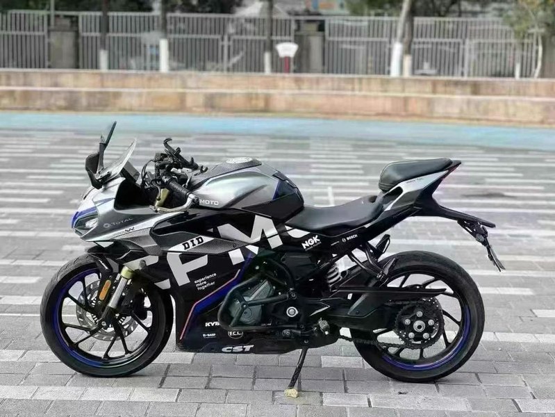 二手春风250SR