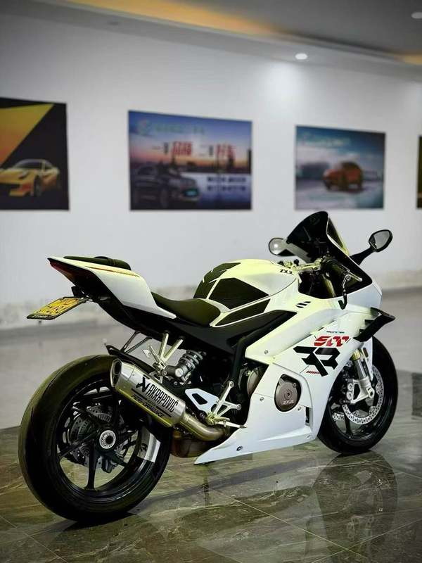 二手张雪机车500RR