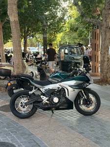 二手贝纳利龙卷风 Tornado 552R