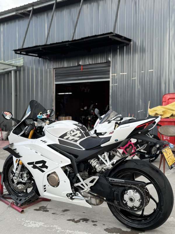 二手张雪机车500RR