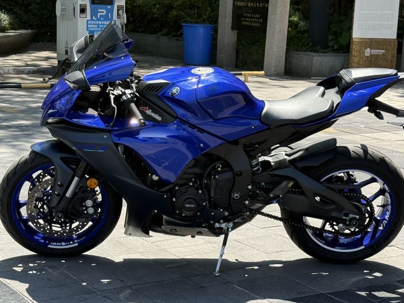 二手雅马哈YZF-R1
