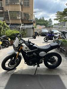 二手凯旋Scrambler 400 X