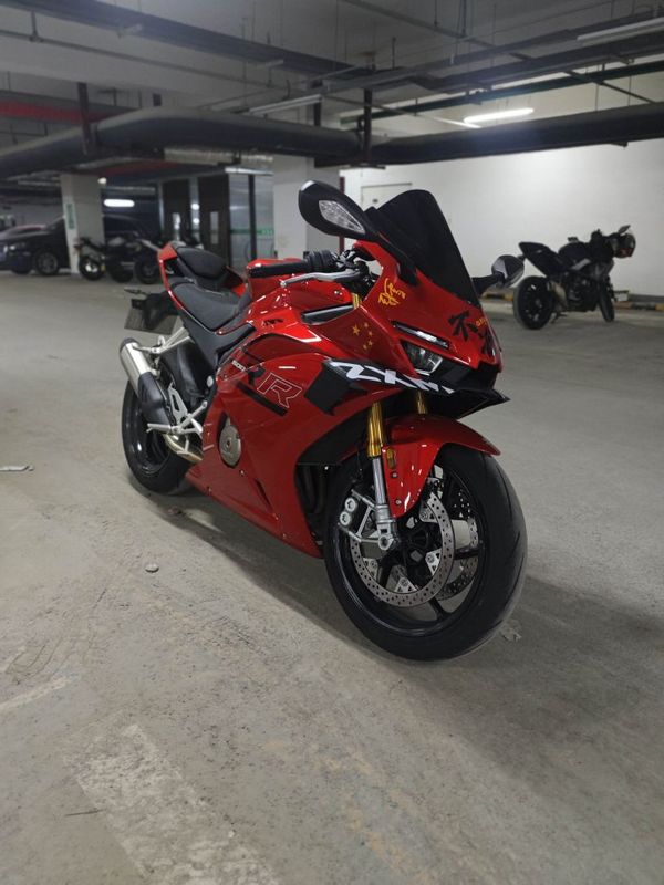 二手张雪机车500RR