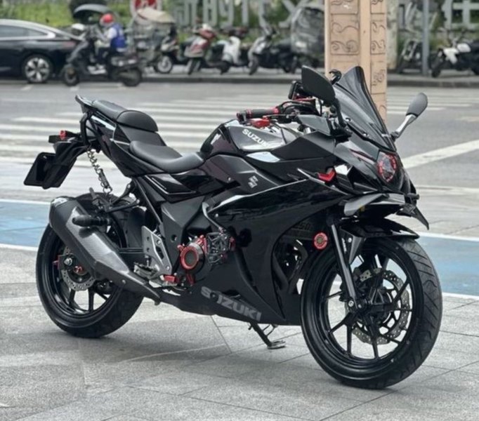 二手豪爵铃木GSX250R