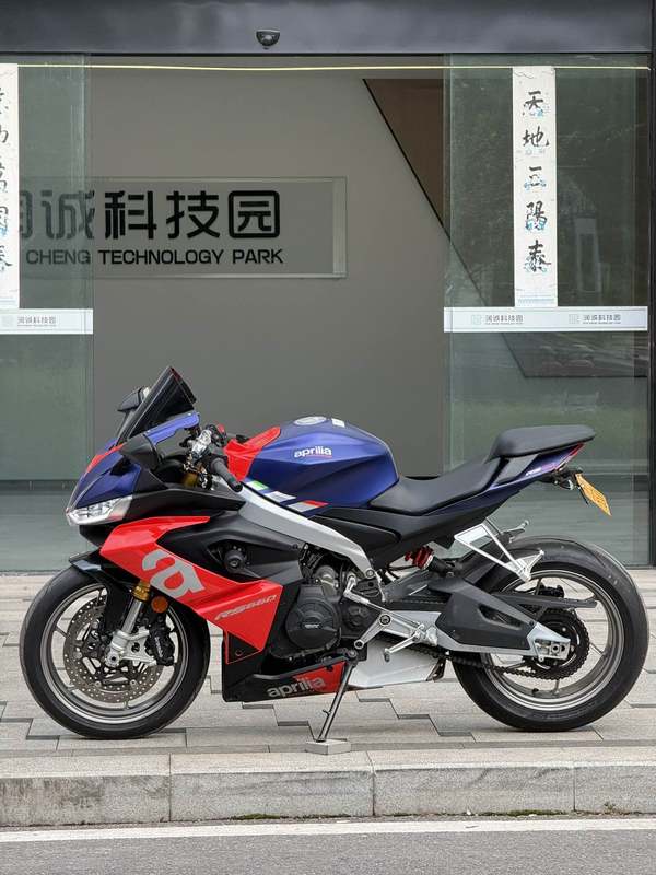 二手阿普利亚RS 660 