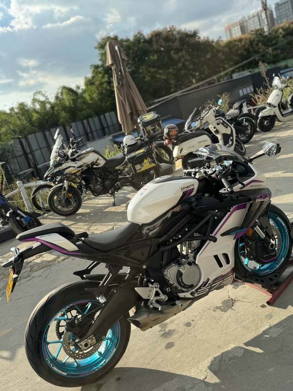 二手春风675SR-R