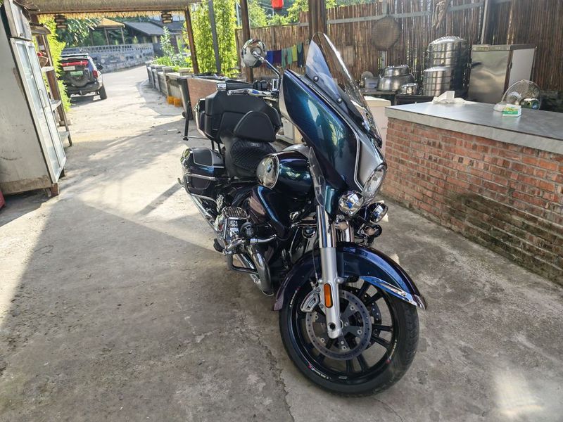 二手宝马R 18