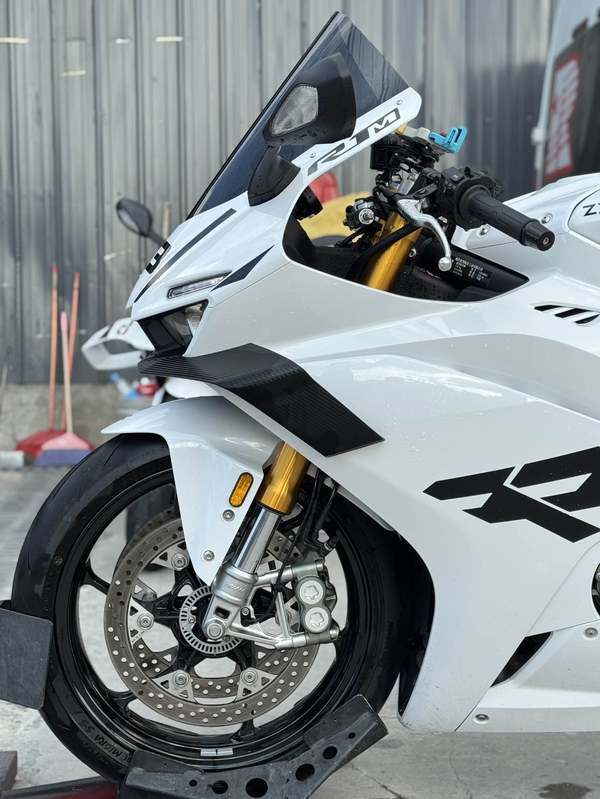 二手张雪机车500RR