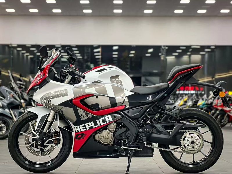 二手QJMOTOR赛250