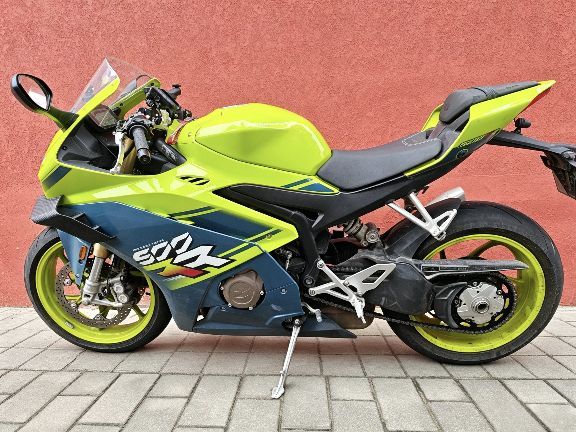 二手张雪机车500RR