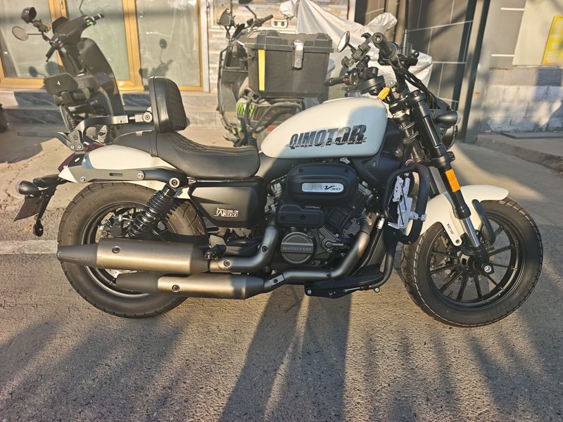二手QJMOTOR闪300