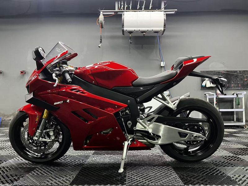 二手张雪机车820RR