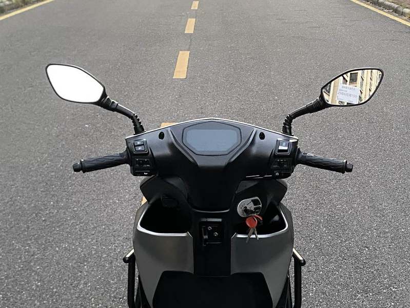 二手QJMOTOR鸿150RS