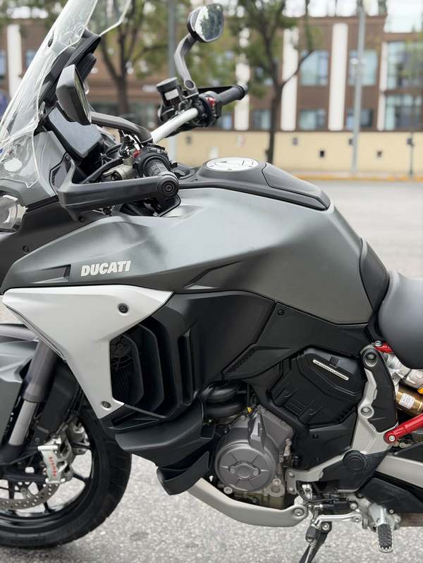 二手杜卡迪Multistrada V4