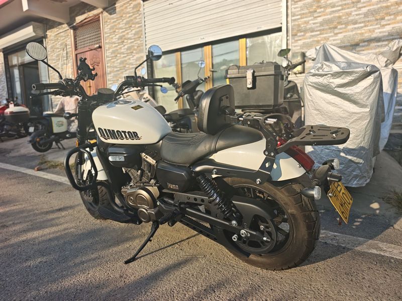 二手QJMOTOR闪300