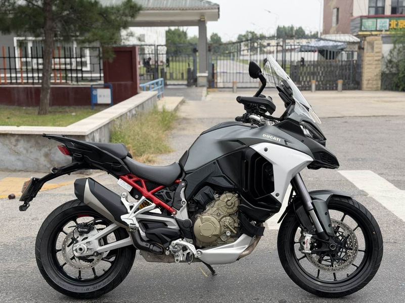 二手杜卡迪Multistrada V4