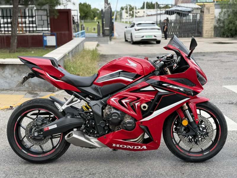 二手本田CBR650R