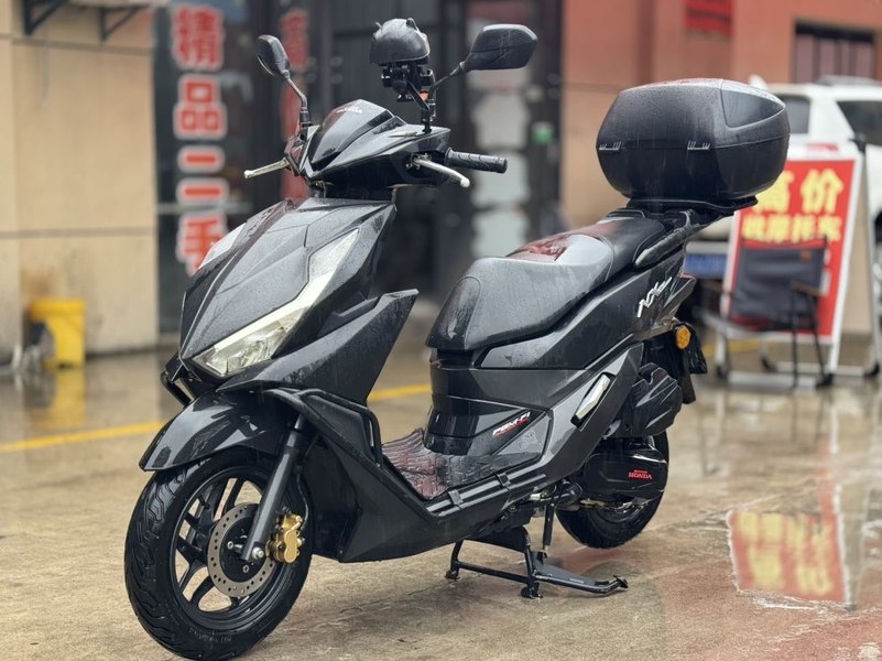 二手五羊本田NX125