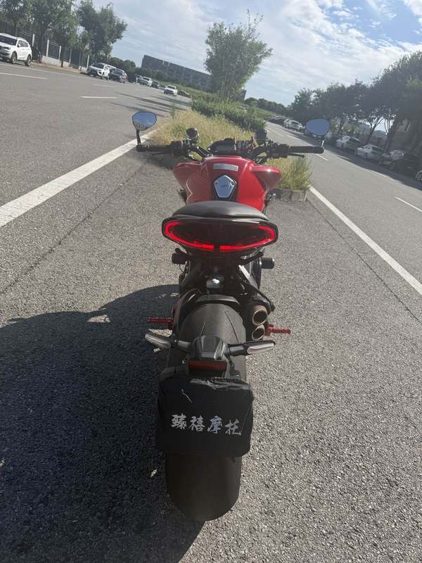 二手奥古斯塔Brutale 800