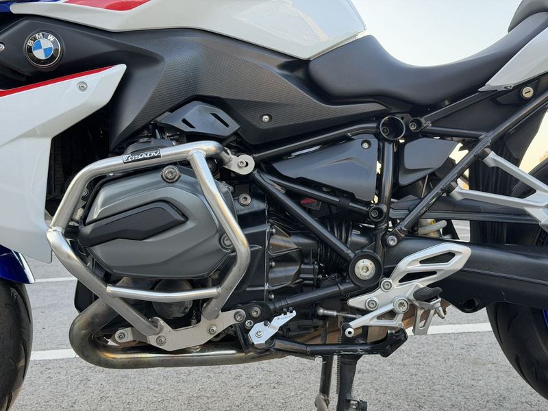 二手宝马R 1200 RS
