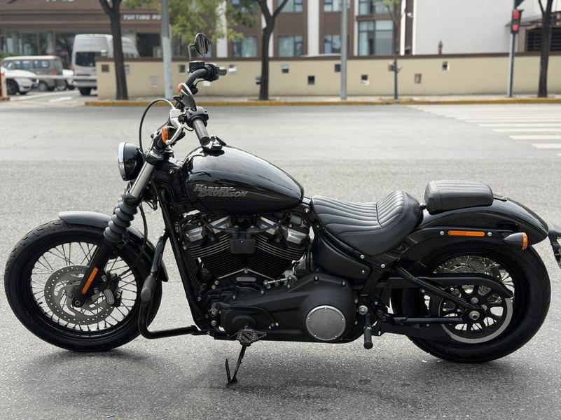 二手哈雷戴维森街霸 Street Bob