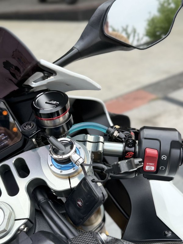 二手本田CBR 1000 RR