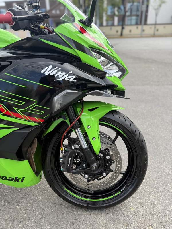 二手川崎ZX-4R
