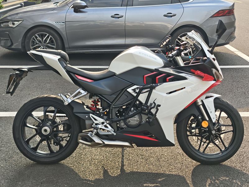 二手赛科龙RC250