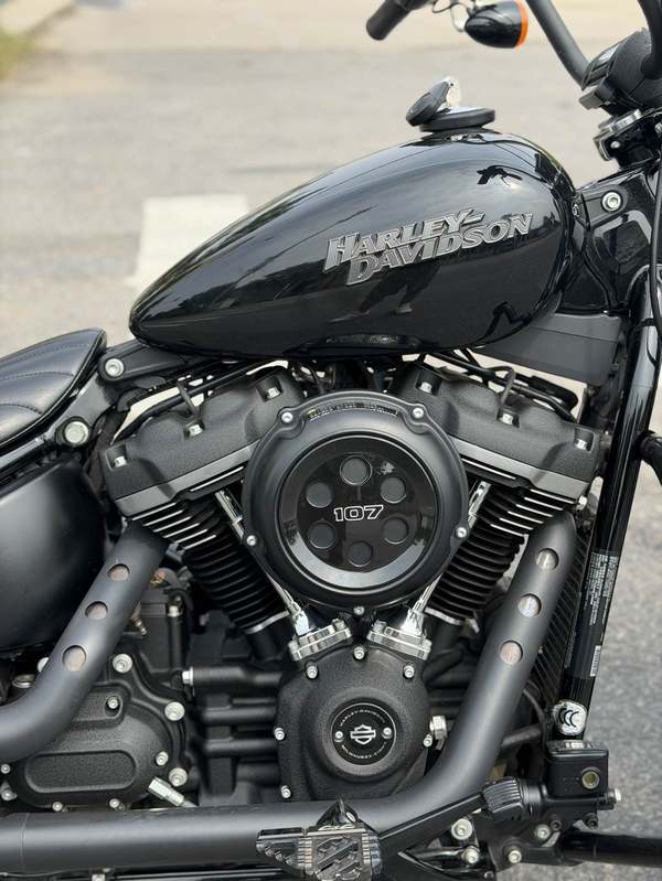 二手哈雷戴维森街霸 Street Bob