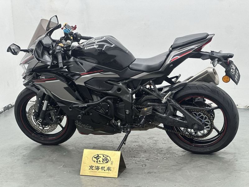 二手川崎ZX-4R