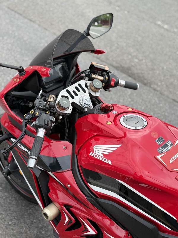 二手本田CBR650R