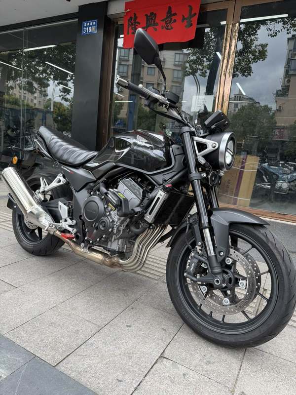 二手本田CB500 Super Four