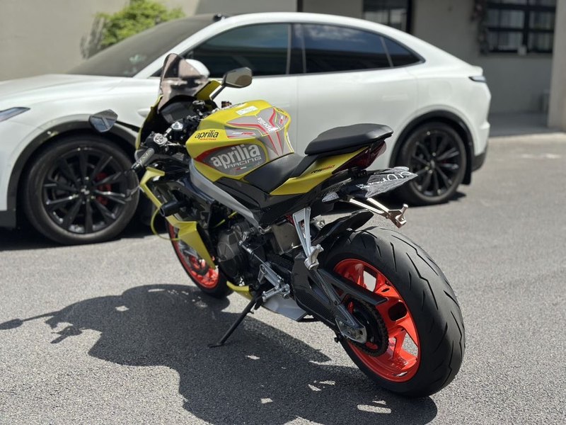 二手阿普利亚RS 660 