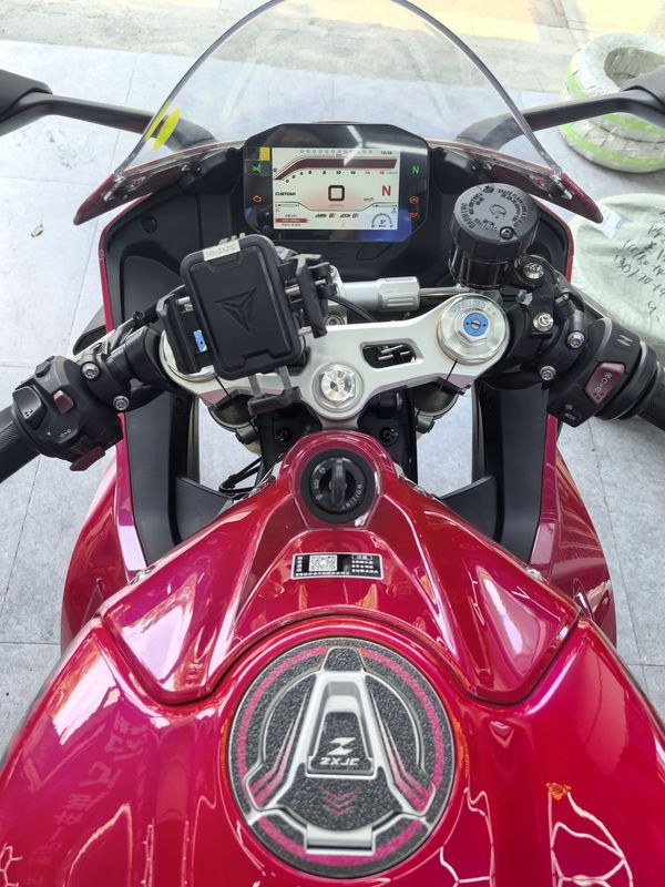 二手张雪机车500RR