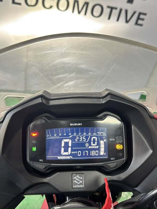 二手豪爵铃木GSX250R