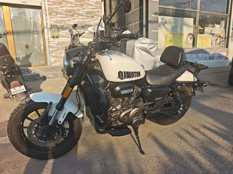 二手QJMOTOR闪300