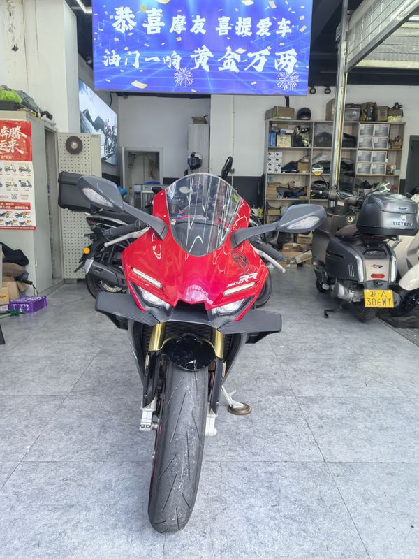 二手张雪机车500RR