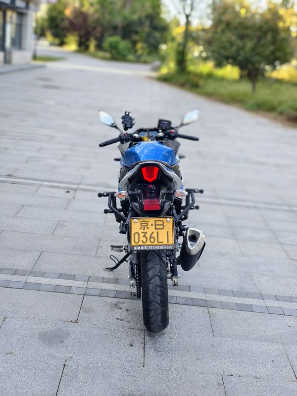 二手豪爵铃木GSX250R