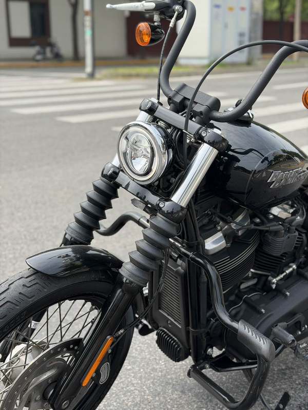 二手哈雷戴维森街霸 Street Bob