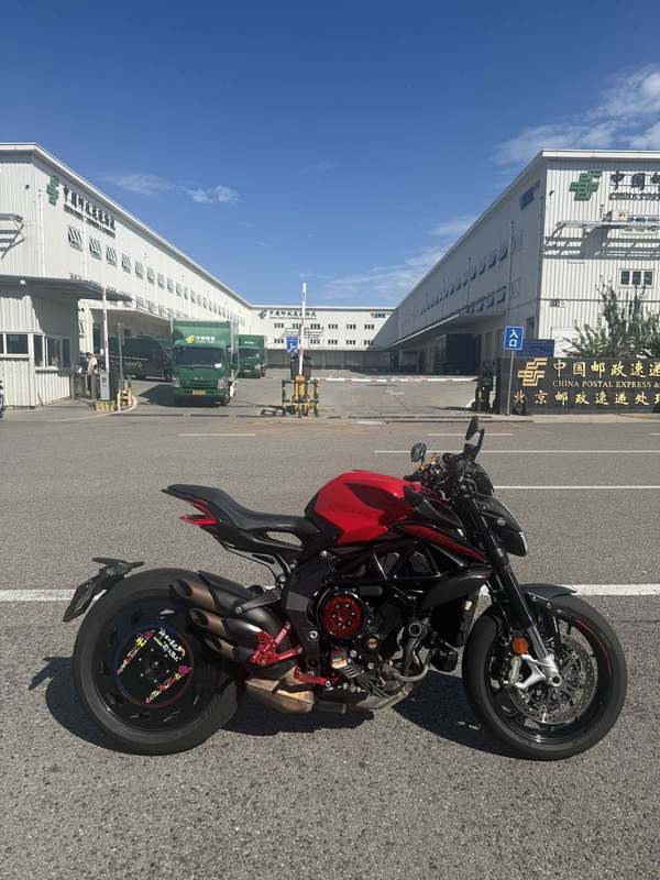 二手奥古斯塔Brutale 800