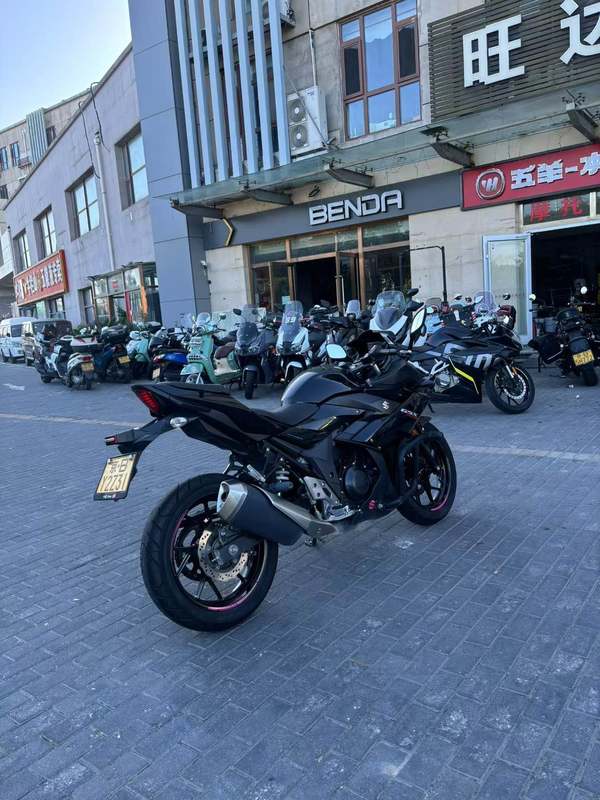 二手豪爵铃木GSX250R