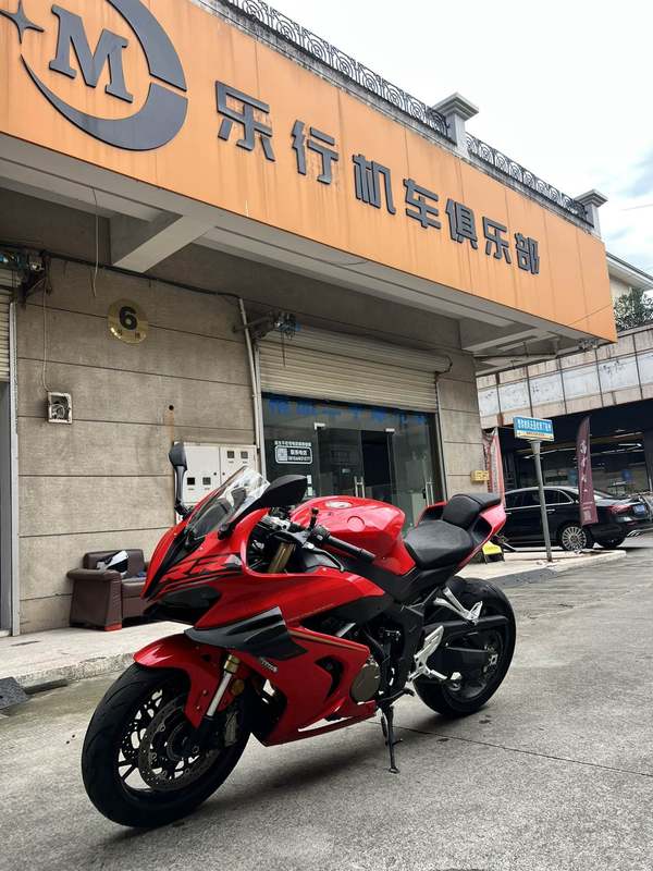 二手QJMOTOR赛800