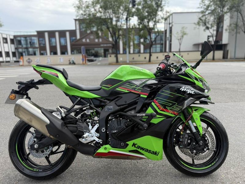 二手川崎ZX-4R