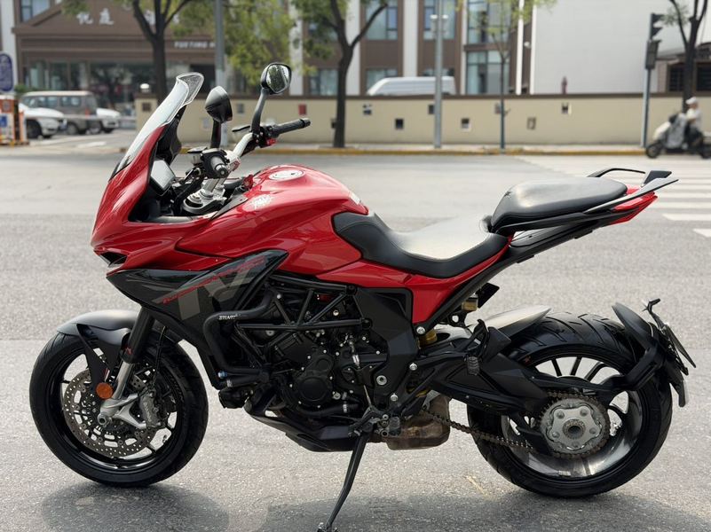 二手奥古斯塔Turismo Veloce 800