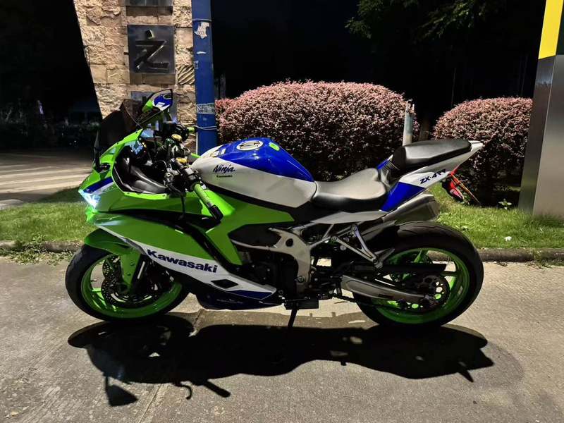 二手川崎ZX-4R