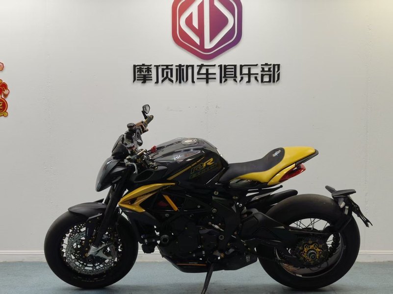 二手奥古斯塔Dragster 800