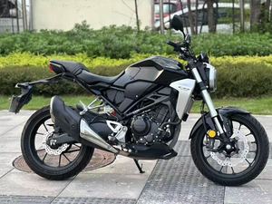 二手本田CB300R