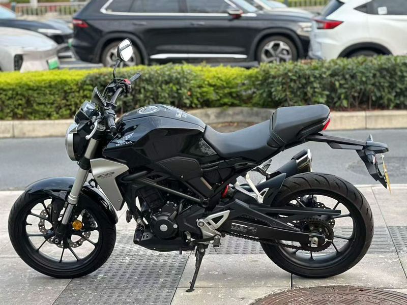 二手本田CB300R