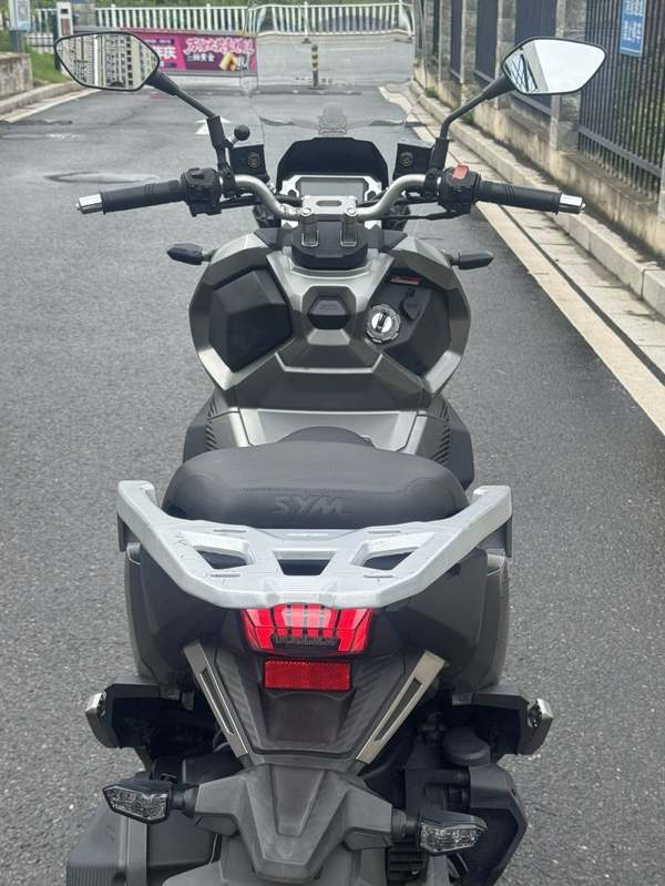 二手三阳哈士奇 Husky ADV150