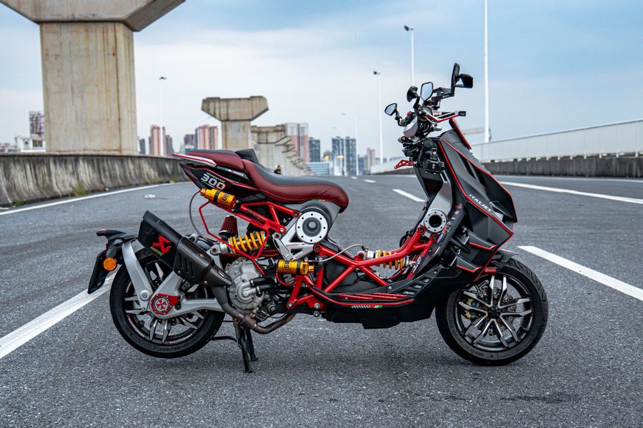 二手意塔杰特Dragster 300